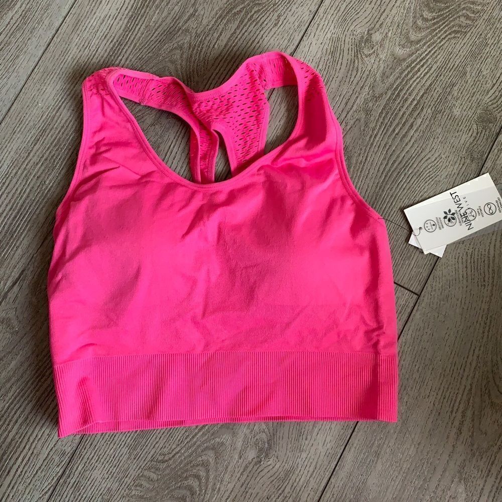 Nine West woman’s sport bra with removable cups